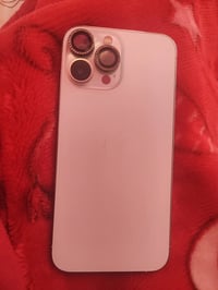 📱 للبيع iPhone 13 Pro Max 🔹 الذاكرة: 128GB 🔹 نسبة البطارية: 78% 🔹 بيه ...