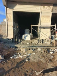 كادر عمل حلان كوبونات الاصفر المتر بخمسه ونص ولاخضر بسبعه الاستفسار عل...