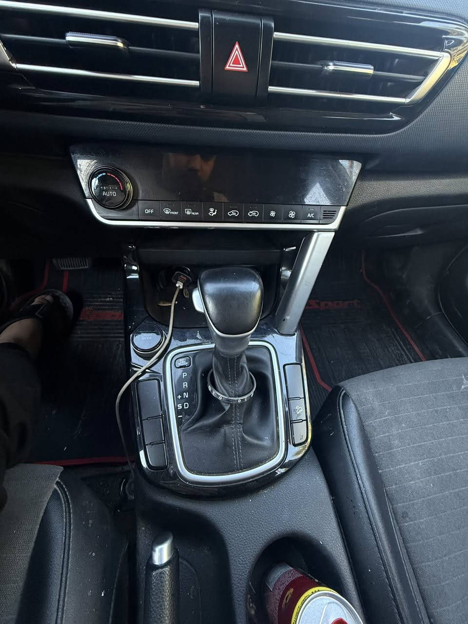 يا الله
*********** ☎️

كيا سلتوس 2023 

تو كار بلاد لونين 🍋

محرك 2000 دوش مفتوحراجع استندر 

رقم بغداد ماشية 85 الف 
كيلو موميل

لد نهاري لايت وبك لايت لد

اشاير بالمرايات شاشة جبيره

كامرا حساس رادار امامي 

كشنات جلد تحكمات ستيرن

3 وضعيات قيادة

نظام منحدرات باقي المواصفات معروفه 

سعر 140  بيها مجال للطيبين 

مكان سيارة بغداد الشعب📍

صور الحادث بالمنشور👇🏼👇🏼
