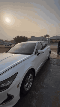 السلام عليكم
هونداي سوناتا مريكي  موديل 2021 

محرك 2500 تنفس طبيعي 

رقم سليمانيه باسمي هزه ورقم جديد 

تبريد ثلج ❄️ تخم تاير جديد حداديه امامي خلفي كله جديد بلاد سياره جاهزه من كلشي وجديده 

ماشيه 36 الف  

المواصفات 

1رادار

2توقف ذاتي 

3 اوتو هولد 

4 وضعيات قياده عدد 4 

5 لايت LED زنون بلاد 

6 كير لمس 8 نمر 

7 كاميرا خلفيه

وبعد بيه هواي مواصفات السياره 

السعر 165 بي مجال بسيط

 العنوان بغداد 

رقم الهاتف ***********
