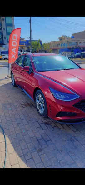 🚗 سوناتا 23 نص فول
المحرك 2500 GDI
بصمه تشغيل + 
شاشه 
كامره 
تحكم ستيرن
مثبّت سرعه
ردار امامي خلفي
لايتات LED
تبريد ثلج ❄️
داخل لونين 
سياره ماشيه 45الف 🔍
السعر:160بيها مجال اتصل وتدلل ***********بغداد 
كير مكينه تبريد كله مكفول
