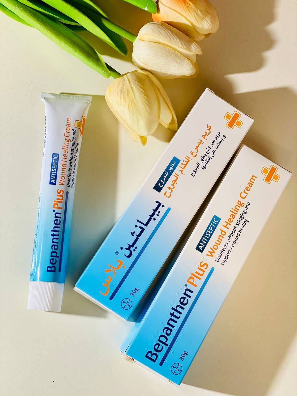 ✔️Bepanthen Plus
Wound Healing Cream🇩🇪💯
✨كريم بيبانثين بلاس من الكريمات الطبية الشائع استخدامها في علاج الحروق من الدرجة الثالثة التي تعتبر من أخطر درجات الحروق، بالإضافة إلى علاج الالتهابات والاحمرار الناتج عن التعرض إلى الشمس حيث يحتوي على تركيبة مثالية مدعمة بالمواد التي تعمل على إصلاح وترطيب الجلد وعلاجه ...

💥 دواعي استعمال كريم بيبانثين بلاس Bepanthen plus cream 👌
#بيبانثين أقوى كريم مرطب ومعالج طبي💙💙

♦️يساعد على  ترطيب المناطق الجافة بعمق في الجسم مثل الوجه واليدين والكوعين والأقدام.
♦️يعمل على تفتيح البشرة بشكل تدريجي مع الاستخدام المستمر لأنه يحتوي على فيتامين B5.
♦️يدخل في علاج مرض الاكزيما الذي يسبب جفاف الجلد.
♦️يعمل على تجديد خلايا البشرة والأنسجة 
♦️يساعد حفظ الرطوبة في البشرة شديدة الجفاف.
♦️يمكن استخدامه إذا حدث التهاب واحمرار في الجلد بعد إزالة الشعر في المنزل أو بالليزر
♦️يستخدم هذا الكريم غير اللاذع في تطهير الجروح وتحفيز التئامها، كونه مزيج بين تركيبة المطهر اللطيف على الجلد والبروفيتامين B5 الذي يعمل على تجديد خلايا البشرة بشكل طبيعي، ما يسرع من عملية الشفاء.
♦️يستخدم في علاج كافة الجروح المهددة بالعدوى مثل الرضوض، الخدوش، الفلوع، القرحة، الحروق، التهابات الجلد، العمليات الجراحية الصغيرة، الكدمات.
♦️كما يتم وصفه في علاج الجروح المزمنة مثل قرح السكري، الطفح الجلدي المزمن، الأكزيما، الصدفية، الحمونيل، الحكة الهرش، الحصبة.
#الاصلي المنشأ ألمانيا 🇩🇪💯
السعر ٨ الاف 
🚘يوجد خدمة توصيل لجميع محافظات العرا ق 
للحجز والاستفسار المراسله على الخاص


**إذا كنت صاحب هذا الإعلان وتريد حذفه لأي سبب، رجاءا أرسل رسالة إلى الدعم الفني**