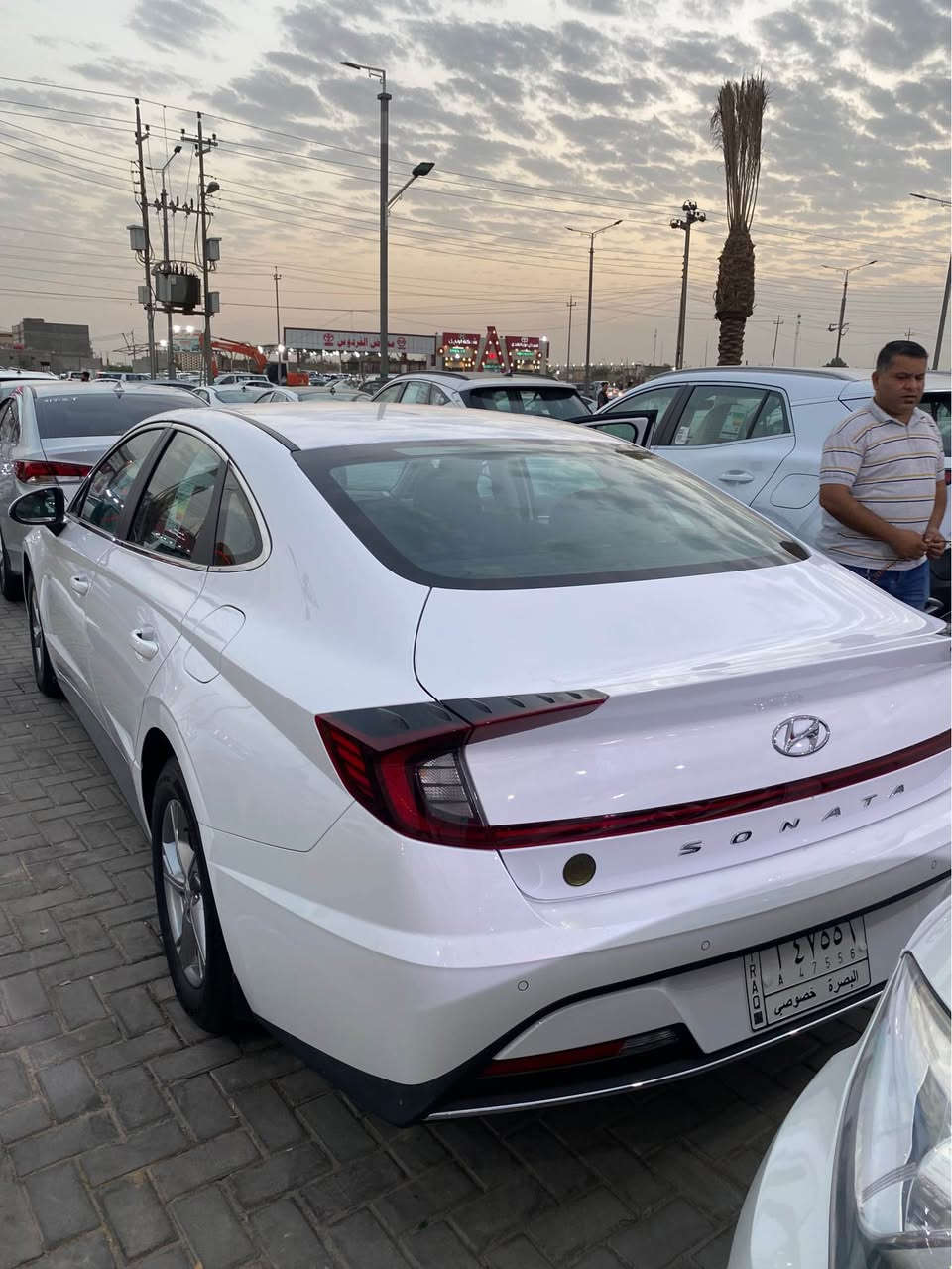 السلام عليكم سيارة سوناتا خليجي موديل 2023
رقم بصره تحويل ثاني يوم السيارة ما بيها اي شي بس ضربه بالباب مال سايق ومصلحها pdr ماشية 38 الف
للاتصال :*********** Singapore
