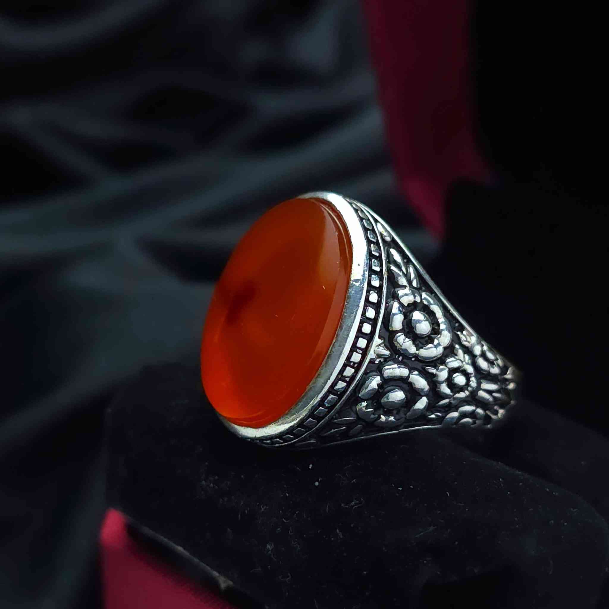 》عرض اليوم ... جديدنا مستمر ALSH《
● خواتم فضه عيار 950.
● صياغتنا ختم مصنع ALSH.
● عقيق يماني طبيعي 100%.
● المقاسات حسب الطلب.

■ نوفر كل الطلبيات ( جمله - تجزئه ).
■ خدمة توصيل داخل اليمن وشحن للدول العالم.
■ العنوان/اليمن-صنعاء-داخل باب اليمن-جوار سمسرة النحاس.
■ للاتصال والحجز عبر الجوال 00967774506464
■ صفحة الخواتم جملة >> ماي سيلفر mysilver 
■ صفحة العقيق اليماني>> ماي سيلفر للعقيق اليماني 
■ الكتالوج>> #محل_ماي_سيلفر_mysilver_خواتم_ساعات

#خواتم_فضه #عيار_925 #عقيق_يماني #طقوم_هدايا #مجوهرات #ساعات_عالمية #خواتم_لاتتكرر #اكسبلور #اليمن #ALSH


**إذا كنت صاحب هذا الإعلان وتريد حذفه لأي سبب، رجاءا أرسل رسالة إلى الدعم الفني**