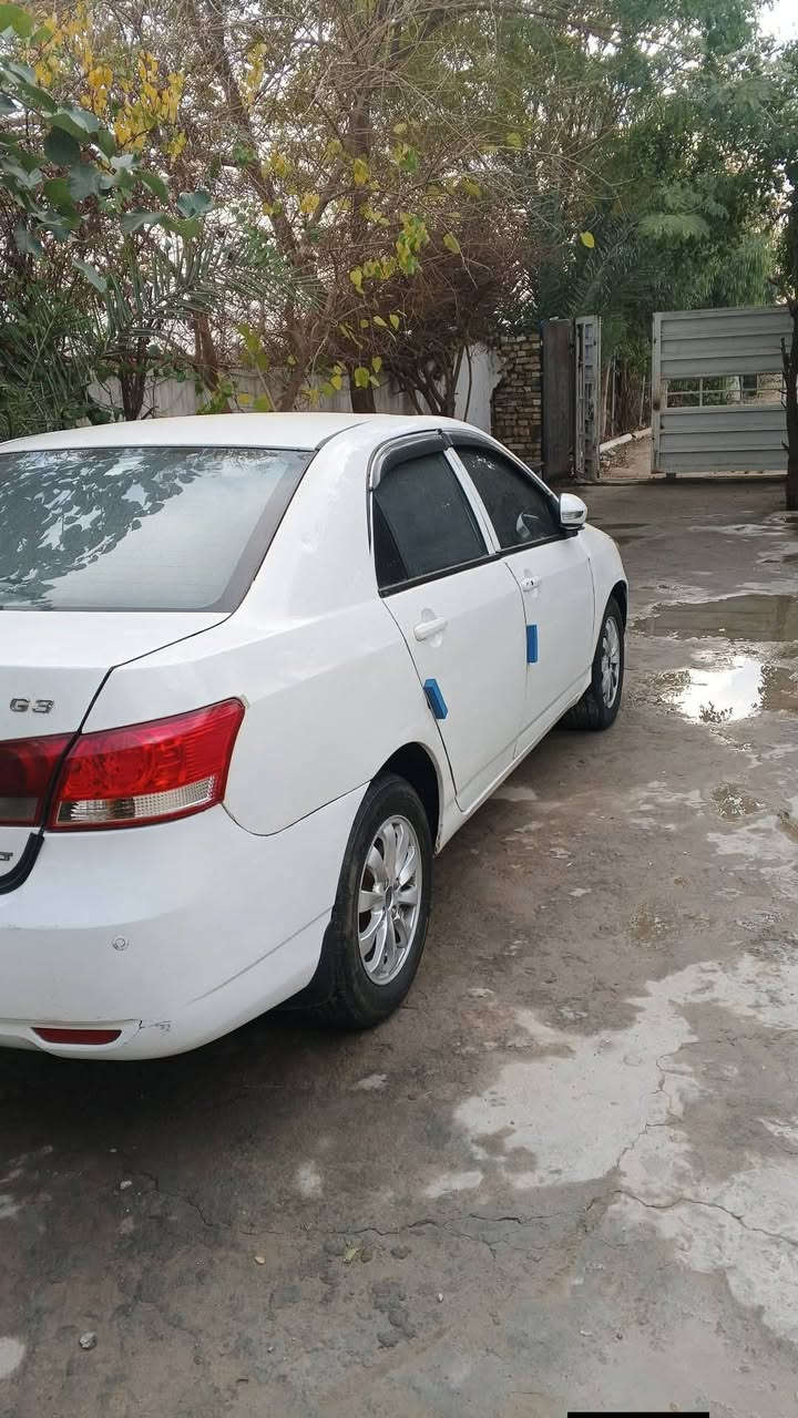 للبيع سياره بي واي دي 2013  g3
رقمها بغداد
سياره حلوه ونضيفه سياره مثل ما معروفه تجي فول مواصفات 
بصمه+فتحه+حساسات+كامره+شاشه كبيره+اشاره ترحيب سياره+منظومه زنون فول وأحد على وأحد 
للعلم السياره بيها ملاحضه كيرها مبوش ما اعرف شنو سبب ابيع على هل وضعيه
السياره سعرها 40 وبيها مجال قليل 
للاستفسار الاتصال على الرقم ***********
