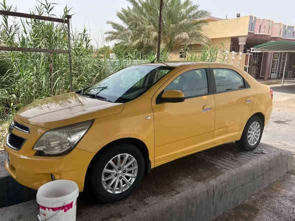 بسم الله الرحمن الرحيم 
شوفر كوبلت
موديل ١٦
السياره مكفوله ما عدا طخه بسيطه كلش بالباب الخلف السايق ممصلحه موجوده بالصور مواصفات السياره معروفه 
السعر ( 79 ) وبيه مجال 
العنوان بغداد للاستفسار : ***********
