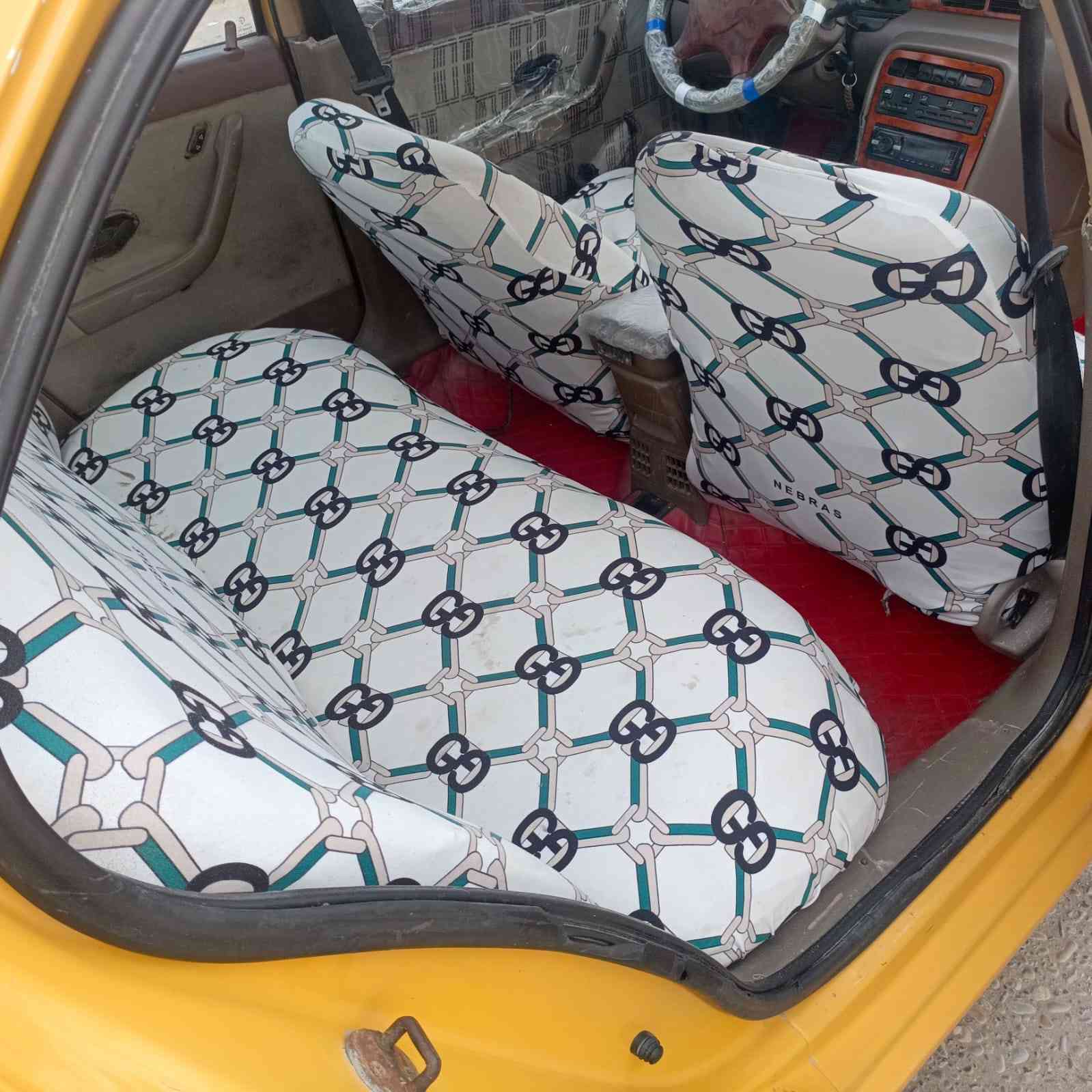 سلام عليكم سياره البيع سمند مديل 2011مكينه وكير مكفولات مكفوله من الضربه والتبديل والصبغ  حداده جديده تخم تاير كهربايات كله شغاله سيارة حلوه كلش ترايك وين ماتريد رقم ميسان سعر 23وبيه  مجال قليل مكاني العماره ميسان هاذ رقمي ***********
