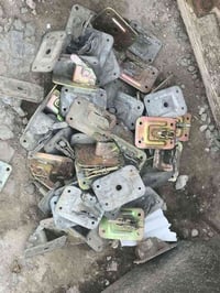 عصافير للبيع العدد106شغلة وحدة.   اي استفسار اتصال ‭0783 057 7915‬