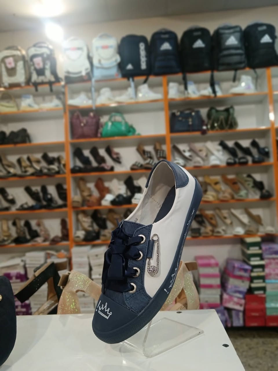 عروض الكنز للاحذيه والحقائب النسائيه  
حذاء نسائي فلات. 
سعر القطعه 3الف
سعر القطعتين 5الف  وكميه محدوده
القياسات من 37الى41 
العنوان الأنبار قضاء هيت مقابيل بلديه هيت الجديده مباشر الاستفسار *********** او *********** وكُل الهلا بيكم#الانبار_قضاء_هيت
