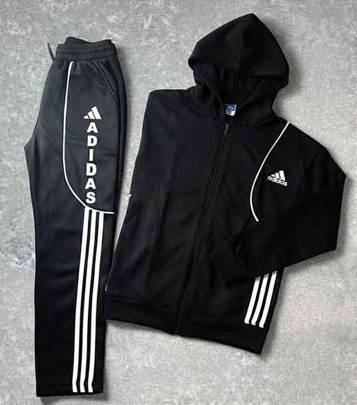 تكرررر الموديل 👌🔥🔥🔥 

تراك رجالي

خامة قطن مبطن 3 خيط عالي الجودة 
L. XL. 2XL. 3XL.

للحجز والاستفسار. واتس اب *********** بغداد
