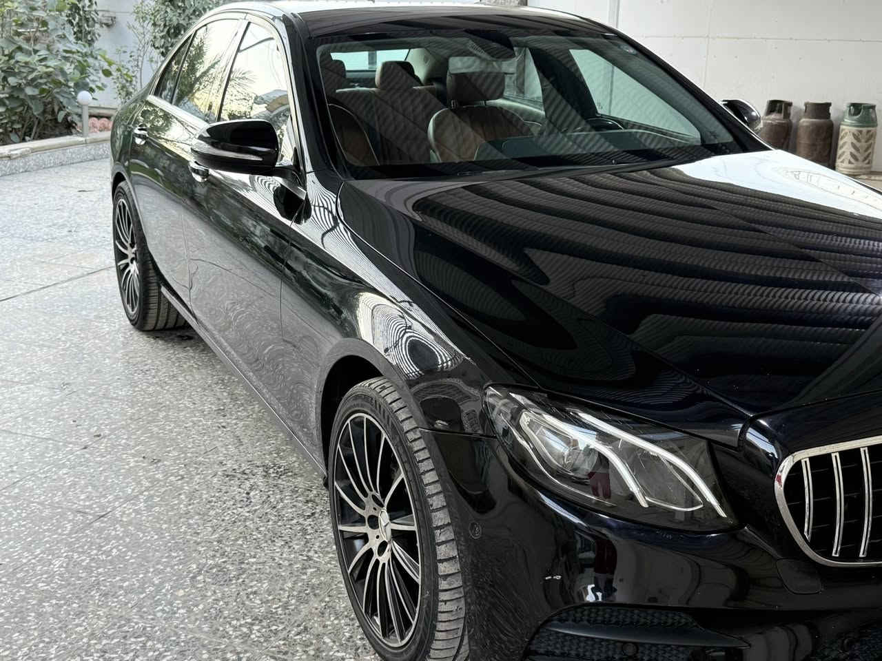 السلام عليكم خليجي كلين بدون حادث او صبغ سنويه باسمي موديل 18 الاتصال ***********
