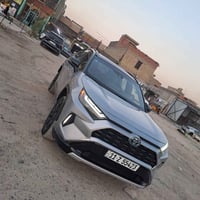 السعر 270 ورقه وشرط تجي تأخذها للسونار اذا طلع بيها شي مكايلك عليه اني...