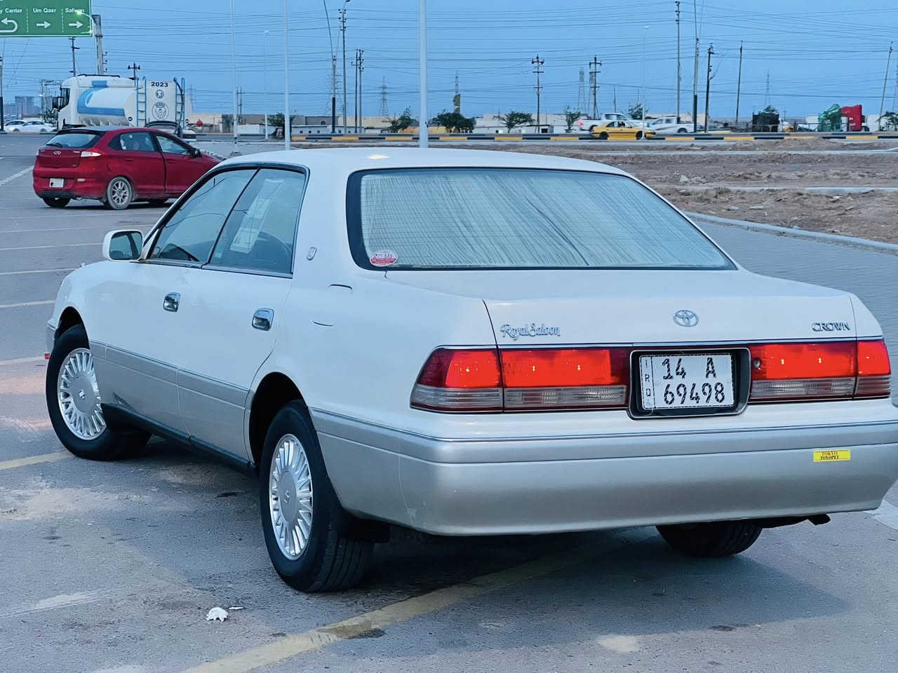 السلام عليكم للبيع راس ثور محزم موديل 1997 
سياره مكفوله من الكص والنقل والضربه القويه 
مكينه وكير 3000 فيشتين جدد تبريد قطعتين 
حداديه تخم تاير كله جديد كهربايات كله شغاله 
رقم بصره انكليزي هزه جديده سنويه لغايه2031
سياره فول مواصفات ماعده الفتحه جنجر 12قرص
 السعر100وبيه مجال مكان السياره البصره باقي تفاصيل ع رقم الهاتف        ***********
