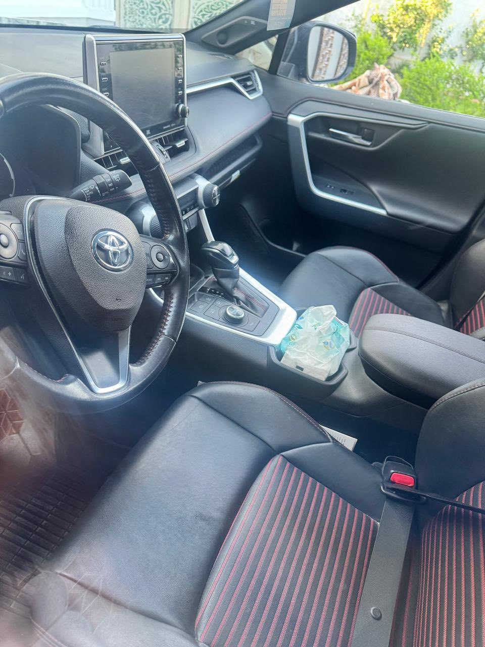 راف فور موديل 2022 هايبرد  سونار ويه الصور. بسعر 200       ***********
