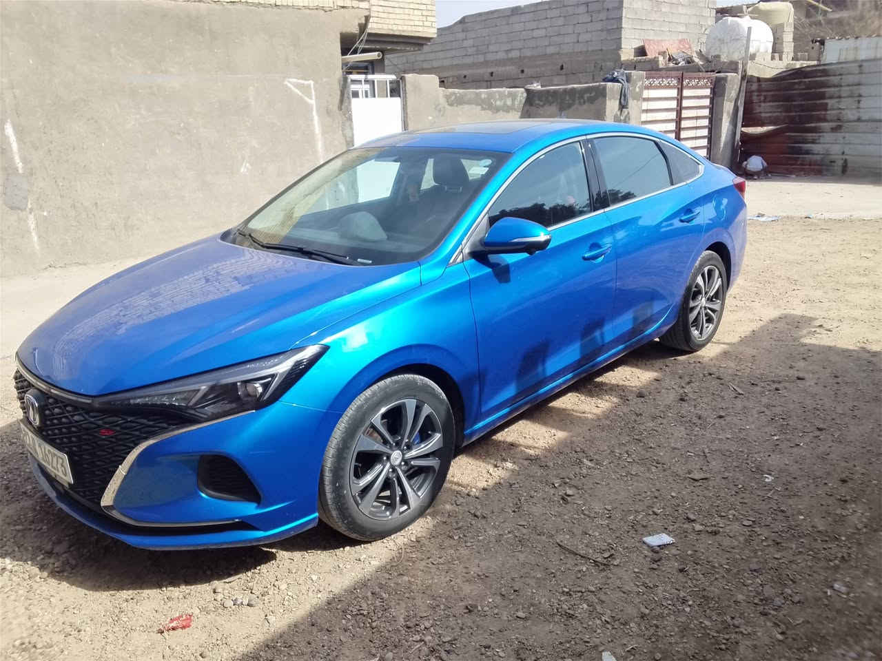 سلام عليكم شانجان البيع السعر 25 ودافع 10وبغي15كل شهر 500,,,***********
