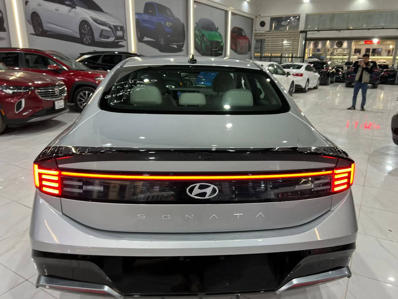 سلام عليكم 
عدنه جميع انواع السيارت. بل قسط 
 اقل مقدمه 80$  والقسط الشهري 400 $ 
العنوان اربيل  لاستفسار ***********
*********** خاص ماجاوب اتصل ودلل
