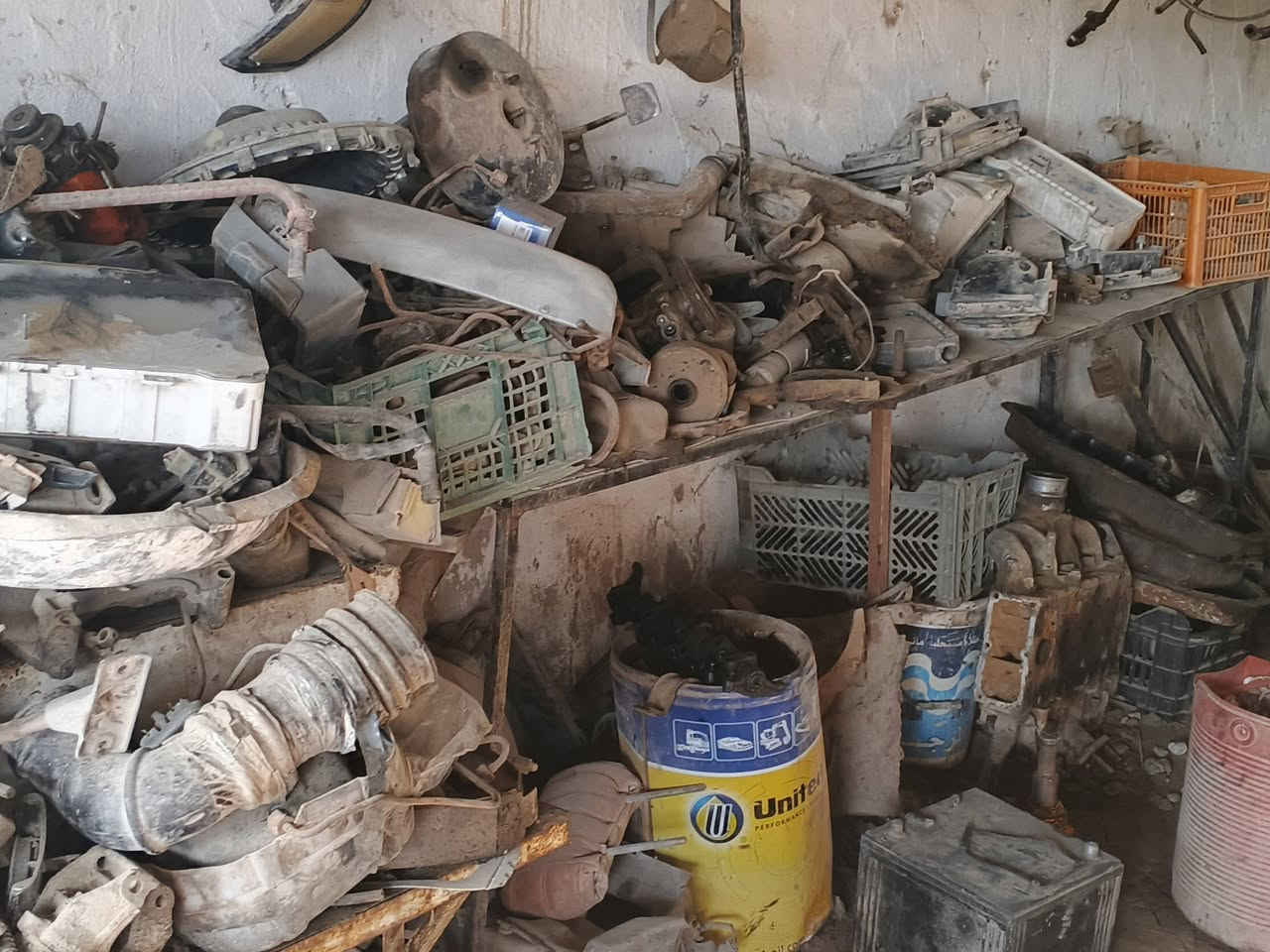 السلام عليكم تفصيخ كيا بستا كلشي موجود العنوان بابل القاسم رقم ***********
