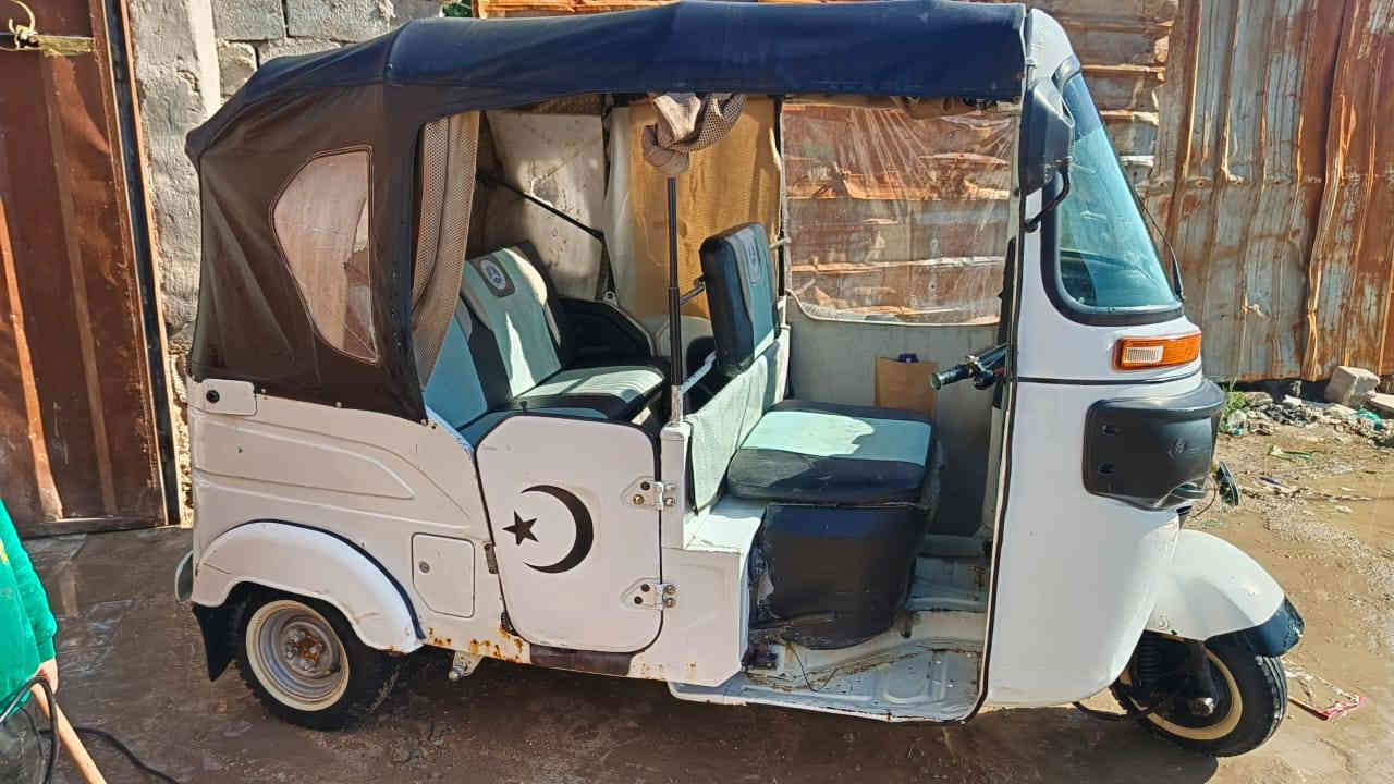 السلام عليكم تكتك للبيع موديل ٢١ شهر ٩ تكتك خير من الله مثل ماموضح بل صوره بيها ضربه بسيطه يم البك لايت السعر ٦،٢٥٠ لاتصال *********** شركه غبور القلم ضفيره جديده تايرات جدد بابل الحله
