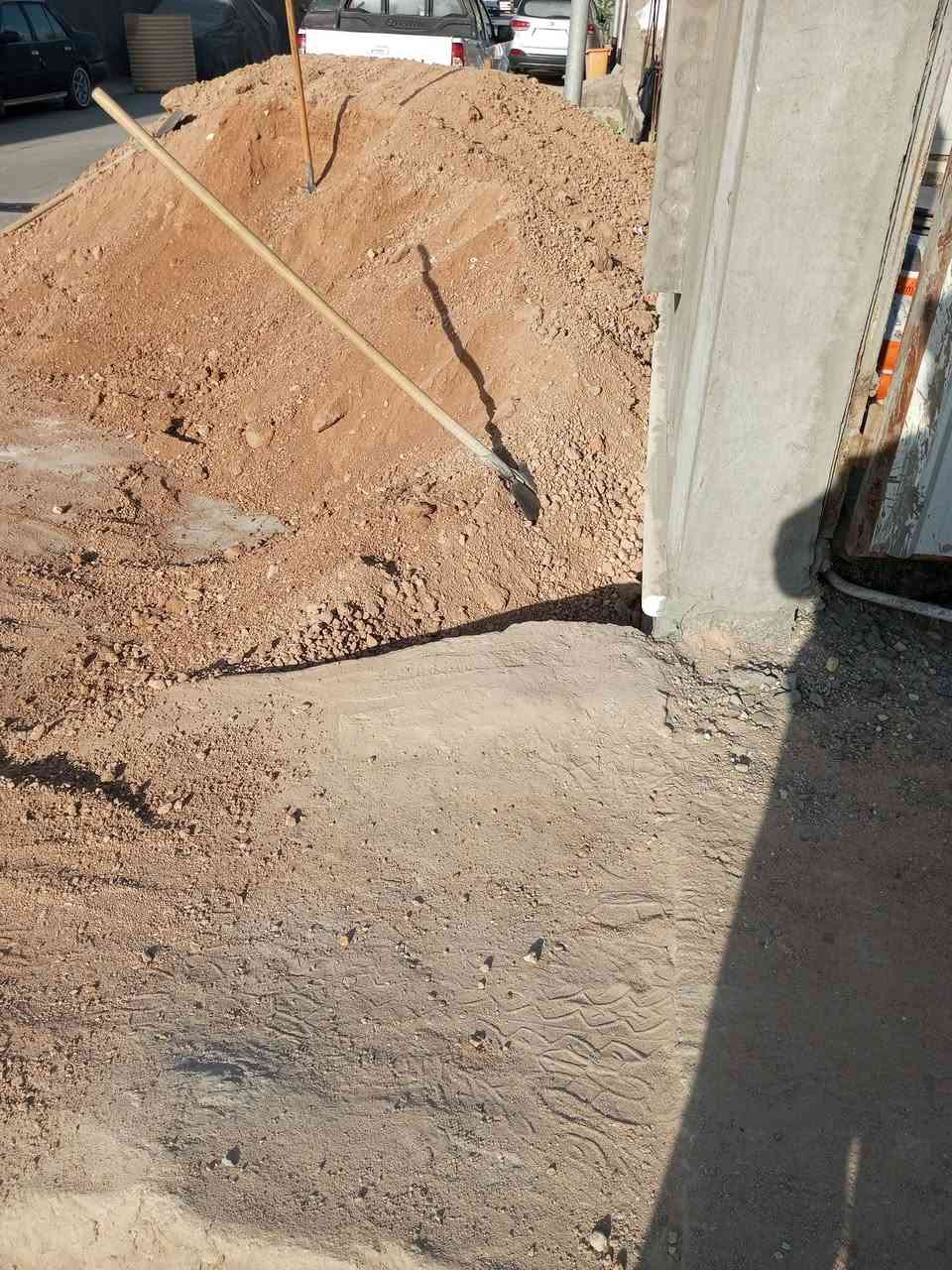 جزء من اعمالنه اليوميه مستعدون الكافة الاعمال تفليش تكشير البيوت تدخيل وفرش سبيس وحدل وقلع ارضيات من الكاشي تزفيت الارباطات صب باتلو لنتن الاتصال على الرقم ***********
