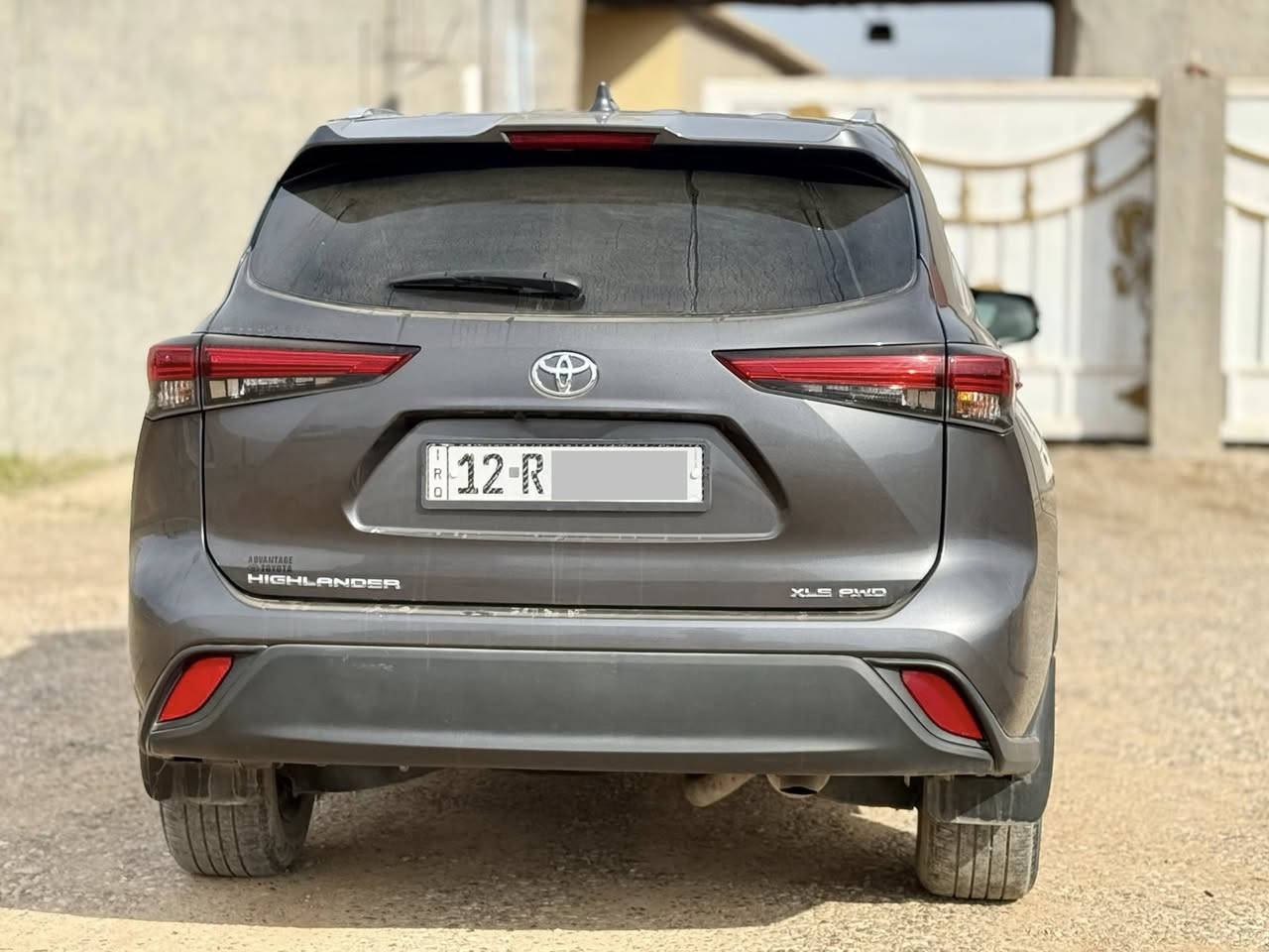 السلام عليكم
#هايلندر 2023 XLE (فور ويل) بجم كبس امامي 
وخلفي ، محرك 4 تيربو ، ماشية 40 وقابل للزيادة
مرقم نينوى بأسمي شرط التحويل 
#الضرر موضح بالصور 
الباب الامامي صبغ والخلفي تبديل 
يرهم #مراوس_بكامري 25،24،23 ضرر بسيط مع الفرق 
ويرهم بمقدمة زينه يعني 180 وفوك والبقيه مدة حسب الاتفاق وشرط مع الكفيل 
مكان السيارة || صلاح الدين-الشرقاط 
#للاستفسار || ***********
