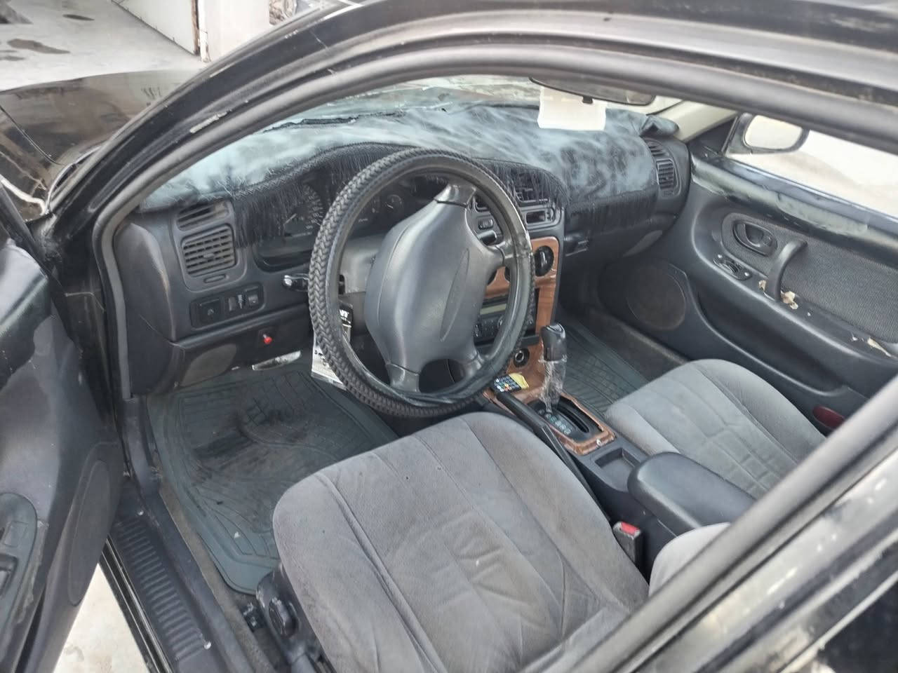 سلام عليكم سياره مستبوشي كلن موديل 95 كير اتوماتيك سياره صبغ عام جماليه فقط بدون ضرر بدون خياص كير محرك صدر جديد كهرباء كوله شغال شرت رقم سليمانيه سنويه جديد رقم دولي سياره جاهز تبريد ثلج شراي خابر *********** مكان كركوك داقوق
