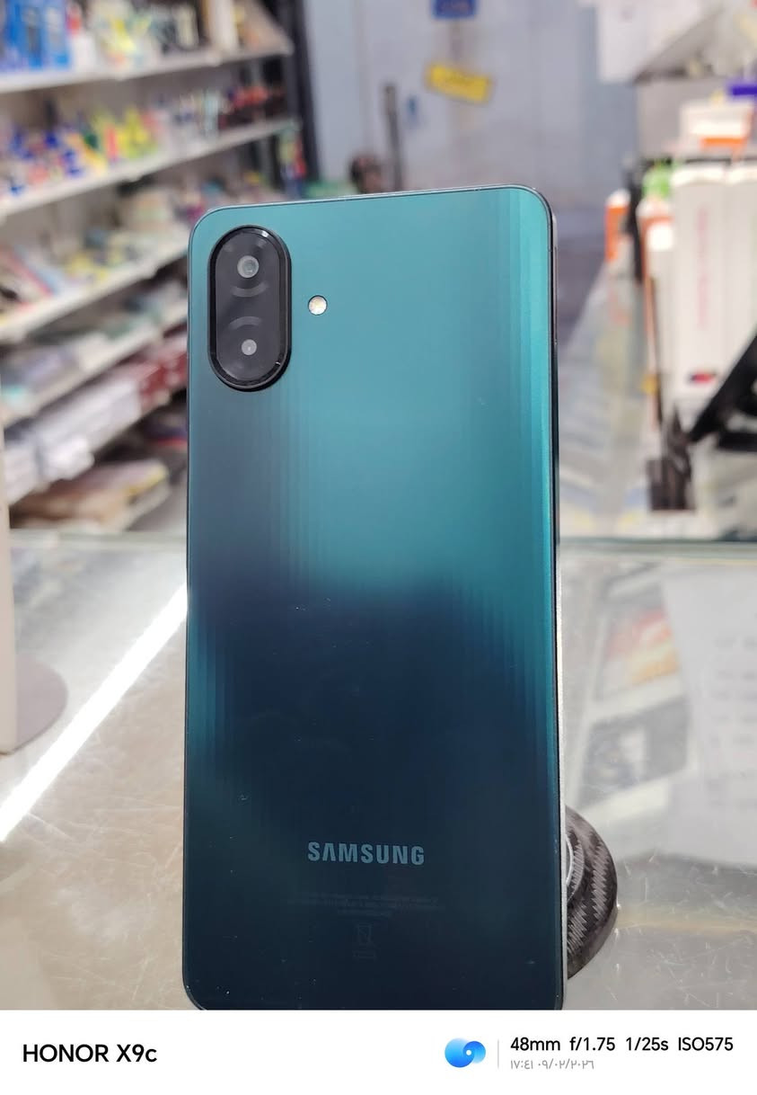 سامسونك A07 مستخدم ٣ يوم فقط
السعر ١٢٠ قفل
ذاكرة ١٢٨
رام ٨
جهاز مستخدم ٣ يوم فقط  مع كارتونه
جهاز راقي
يدعم شحن سريع
منفذ شحن تايبسي
مكتب ابو اشرف للاتصالات
موصل حي عدن مقابل الملعب
***********
