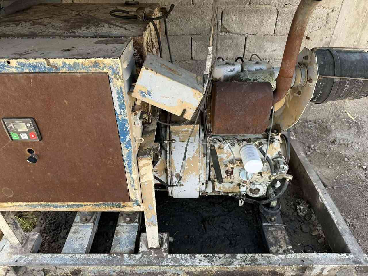مولد ١٣ kv ٣فيز طبك بلاد ما مفتوح بيه برغي جهاز إطفاء وتشغيل اوتو


**إذا كنت صاحب هذا الإعلان وتريد حذفه لأي سبب، رجاءا أرسل رسالة إلى الدعم الفني**