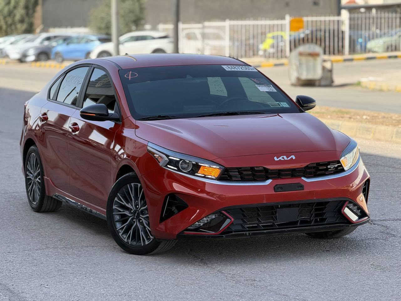 كيا فورتي جيتي لاين موديل 2024 بدون ايرباك محرك 2000 دوش ماشية 20 الف الحادث السيارة تعتبر ( كلين ) حادثها دعامية امامية مصلحة نفسها وكد إصبع بارد حافة البنيد بدون قطرة صبغ كفالة من الصبغ والايرباك والتبديل والدواخل مواصفات جيتي لاين بدون فتحة تجي مواصفاتها بصمة شاشة جبيرة تشغيل عن بعد رادارات امامي خلفي جانبي سايد بريك بصمة كشنات جلد وباقي المواصفات السيارة حاليا ب عمان المنطقة الحرة ترهم تدخل حرة وترهم تدخل على كتاب الشهداء بعد الاتفاق 3 أيام توصل بغداد 
للاستفسار ***********
