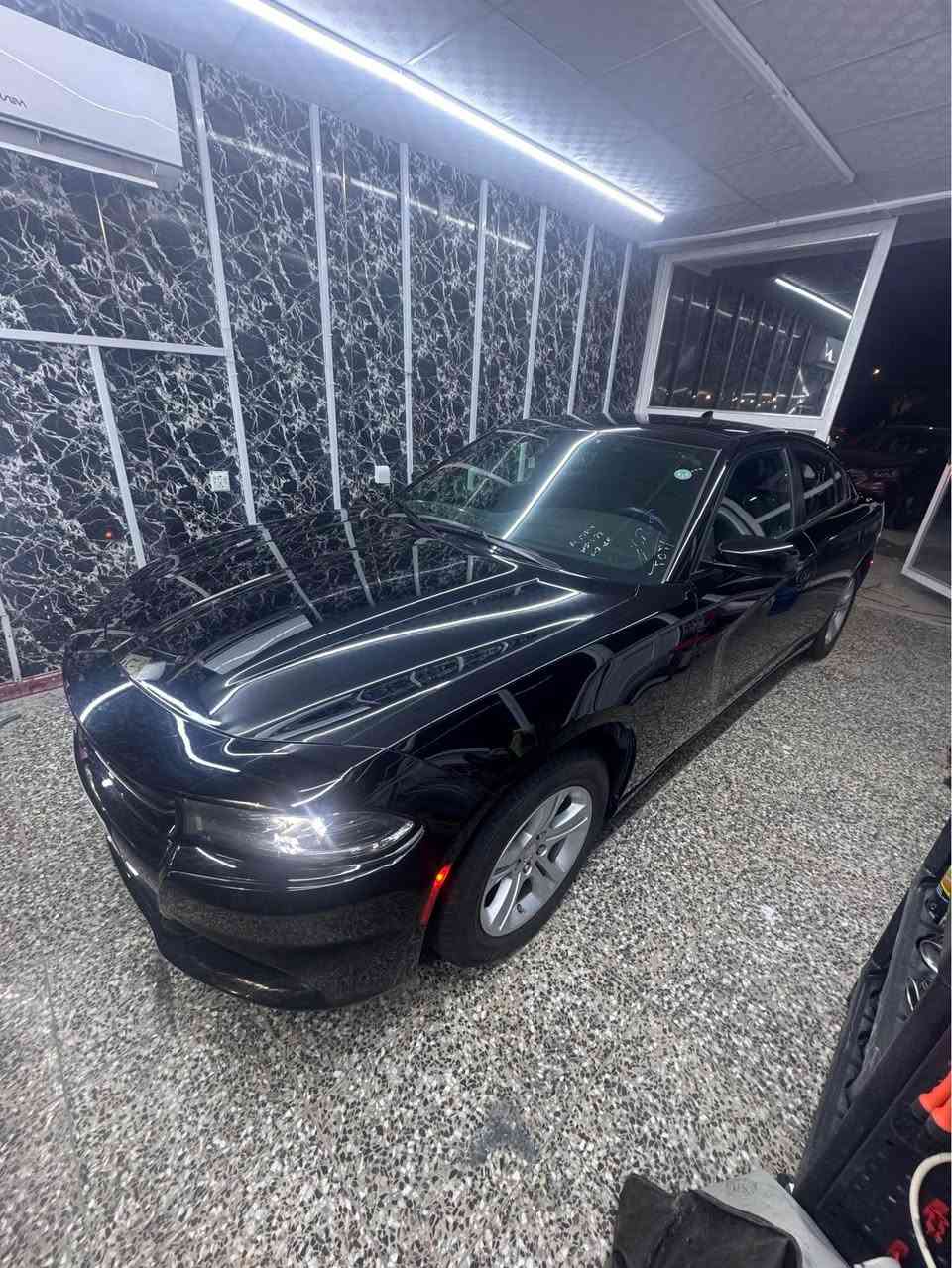 جارجر  2023 الإصدار الاخير sxt 
رقم اربيل بسمي ماشيه 47 مشي امريكه فقط 
ضرره بسيط بدون تبديل  وايرباك صبغ فقط شبر 
سعر 265 مكان سياره اربيل 
صور الحادث بل منشور وتصليح درجه اوله 
*********** أربيل, العراق
