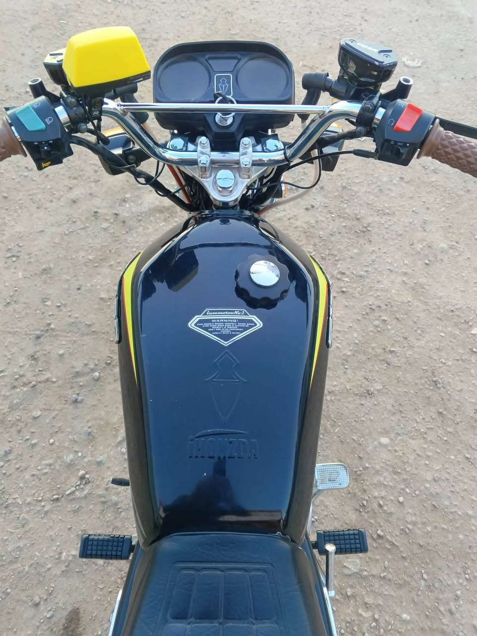 السلام عليكم دراجه تايكر هونزده محرك غطاس للبيع موديل 25 دراجه كفاله عامه مامفتوحه كهربائت كلها شغالهه
سعر خاص هاذ رقمي بي واتساب ***********
(مكان بابل الشوملي)
