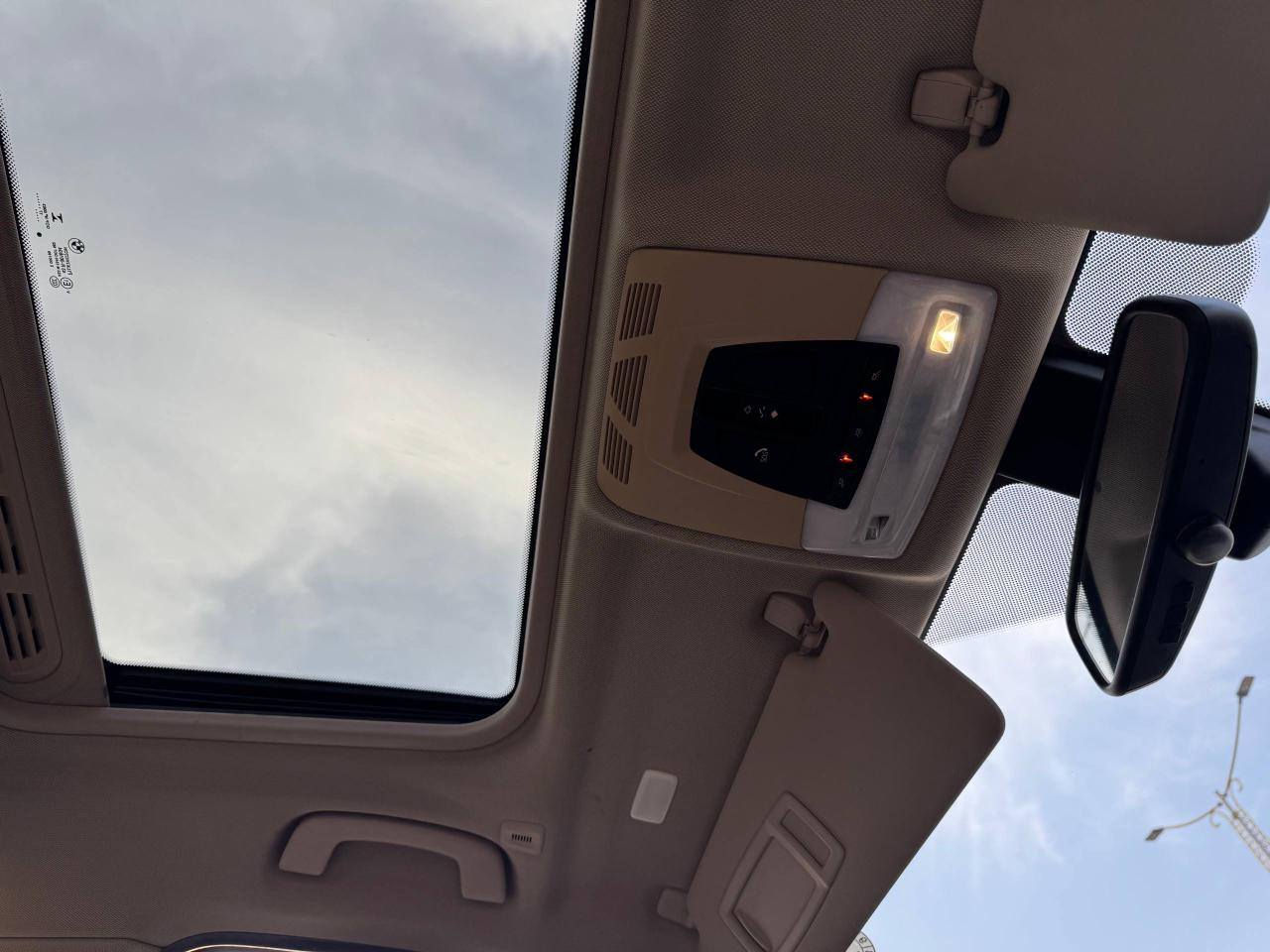 🔥 فرصة مميزة للبيع 🔥
🚗 BMW 320i
📅 موديل 2018
📍 رقم أربيل
📍 الموقع: الأنبار - الرمادي
✨ مواصفات فل كامل:
✔️ محرك توين تيربو قوي واقتصادي
✔️ تشغيل بصمة
✔️ فتحة سقف
✔️ مرايا شفط + إشارات مدمجة
✔️ حساسات أمامية وخلفية
✔️ 3 وضعيات قيادة (Comfort / Sport / Eco)
✔️ كاميرا 360 درجة
🔧 حالة السيارة:
حادث خفيف جداً (دعامية خلفية / صندوق)
جاملغ عكس السايق صبغ تجميلي خفيف بدون دواخل
💎 السيارة نظيفة جداً وعلى الواقع أجمل من الصور
💰 السعر: 19,500 دولار
📉 قابل للتفاوض للجادين
📞 ***********
