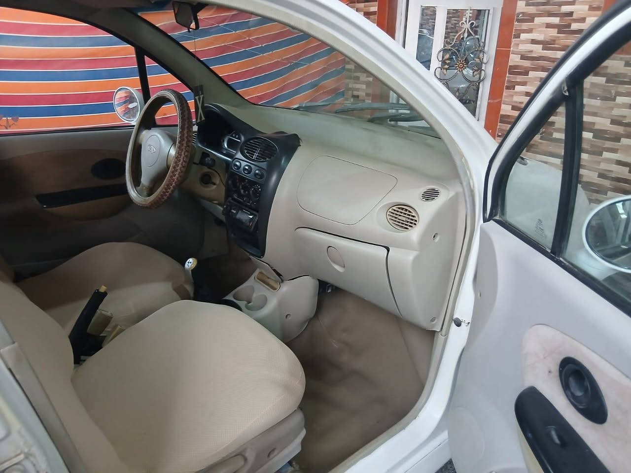 كيو كيو 2013 بابلسنويه 27 اوتماتيك محرك وكير وحداديه كله نضيف جاهزه وحلوه الشراي يتصل *********** عنوان حله نادر
