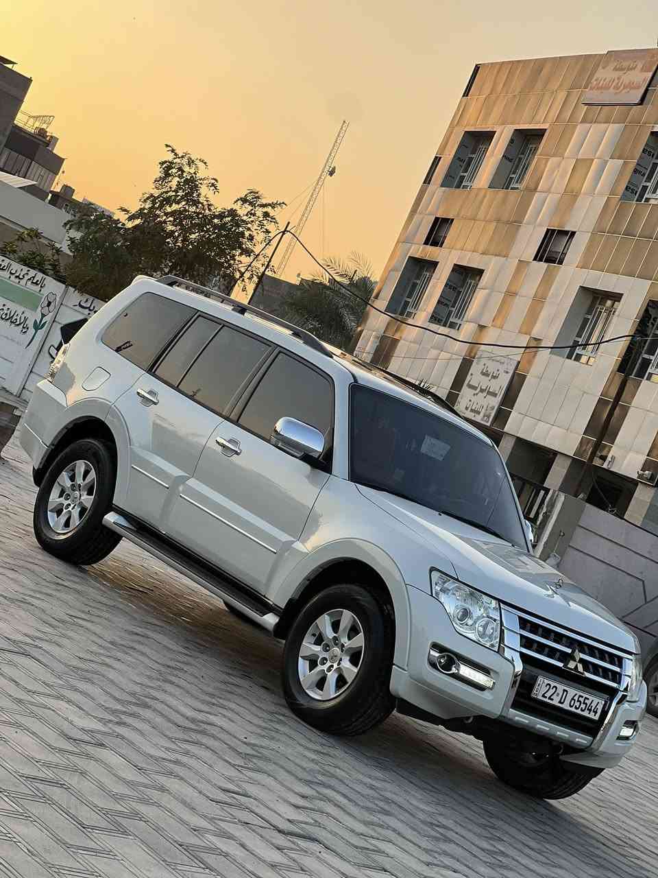 السلام عليكم ورحمة الله 🌺

باجيرو 2019 علامة ذهبية

فول مواصفات كويتي بدون دمام فقط باقي فووول 

ماشية ٢٥ الف كيلو 

السيارة على حالة الوكالة مكفولة غراضها وكاعياتها والكتلوكات بعدهن بالجيس 

فتحة سقف

كشنات راس الارنب

كشنات جلد

داخل صاج 

فول تحكم ستيرن

ويل حجم 17 

مكينه 6 سلندر 3500

شاشة كبيرة

حساس خلفي 

كامرة اصلية

بلوتوث

اشارة بالمري

كشنات 7 راكب

تبريد منفصل 3 قطع

لايتات زنون

لد نهاري 

مري شفط 

شباب السيارة عليهة شاشة سمارت والاصلية موجوده مضمومة 

السيارة عليهة تظليل بالسنوية صادر من دائرة المرور 

بغداد / حي الجامعة

☎️***********

السعر.   225$💵
