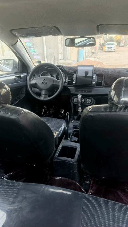 السلام عليكم لانسر قرش موديل ٢٠٠٨ تبريد حدادية كهرباء جاهزه من كلشي مكينه ٢٤٠٠ كير عادي رقم ذيقار مميز ٣ ارقام بسمي سنويتها لل ٢٠٣٥ السعر ٧٠ بيها مجال
***********
