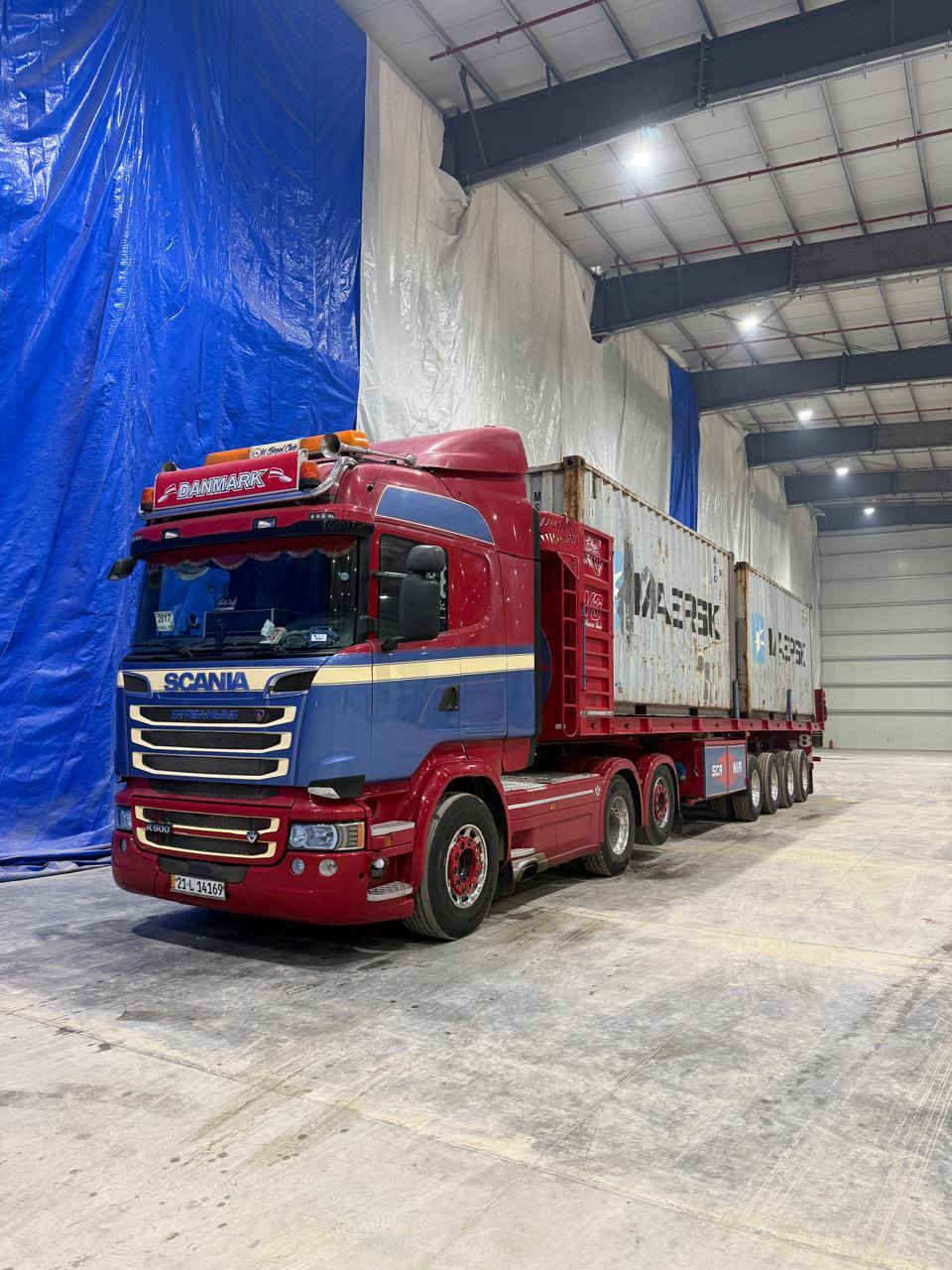 للبيع سكانيا رأس بلادي 2016  مكينه V8.520 
فول مواصفات رتايدر ثلاجه 
كامره حساس جوبلس امامي عرجه رقم سليمانيه باسمي  
***********
