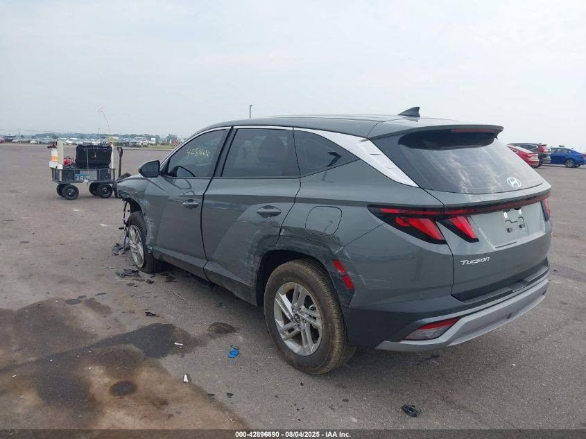 ★ ★ #النمرود_للمزاد_الأمريكي ،👑 ★ ★
🔵 نوع سياره: هونداي توكسن 2025 SE
🔵 حاله السياره: تعمل وتسير
🔵 المسافة: 6243mi
🔵 حـجم المـحرك : 4 بستم. 2.5L
🔵 تاريخ المزاد: الثنين 2026/2/16
🔵 ضرر السيارة : موضح في الصور 
--------------------------------------------------------------------------------
 🔴 بأمكانك ادخالها ذوي شهداء او حرة او نقلها الى اقليم كردستان العراق 

مكان المكتب / الموصل /ناحية النمرود/قرية السلامية

خدمتنا تشمل:  
🚗 شراء السيارات المطلوبة حسب طلبك 
📝 تقارير كارفاكس شامله عن حالة السيارات قبل الشراء
🚛 ترتيب شحن السيارة من امريكا ألى اي مكان بأمان وسرعه 
📱نظام تتبع خاص بك لمتابعة عملية النقل من المزاد الى ميناء ام قصر او منفذ طريبيل او جبل علي ( اقليم كردستان) 
🛳ارخص اسعار الشحن

- خدمة التخليص الجمركي
١- ميناء ام قصر 
٢- منفذ طريبيل 
٣- اقليم كردستان (جبل علي) 
٤-مرسين ( تركيا )

للاستفسار عن شراء السيارات اتصل الى الارقام التالية 

كورك/. ***********  (واتساب) ☎️
آسيا/. *********** ☎️
#النمرود_للمزاد_الامريكي
