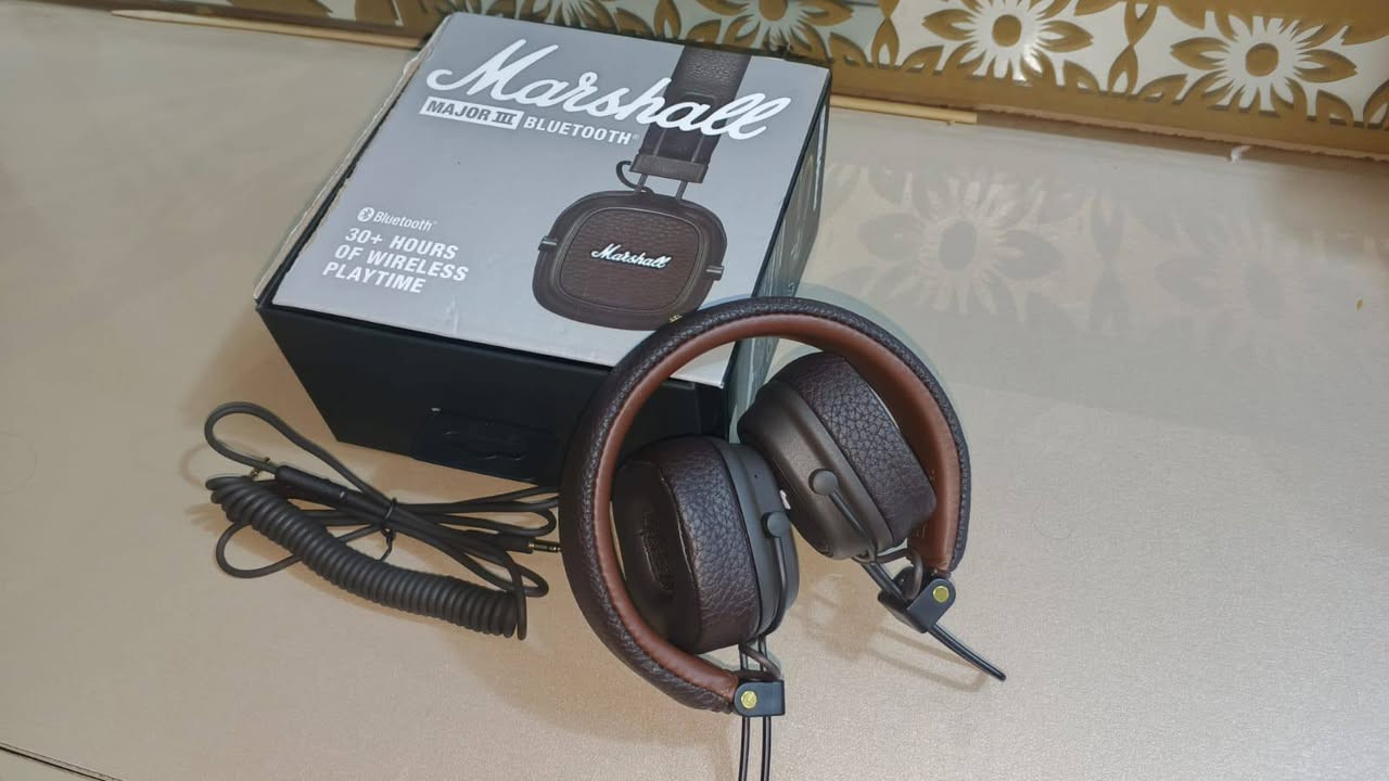 للبيع مجموعة أجهزة جديدة وتشغيلها ممتاز، وتشمل: 🎮
كيبورد ميكانيكي وماوس Gaming السعر 20

📱 زوم تلفون (موبايل) السعر 15

🎤 مايك تصوير احترافي السعر 25

🕹 جويستك PC4 السعر 15

🖱 ماوس كيمنك السعر 20

🎧 سماعة بلوتوث رأسية السعر 15

🔹 الأجهزة نظيفة وجديدة 

🔹 مناسبة للألعاب، التصوير، والبث

📞 للتواصل: *********** واتس اب
