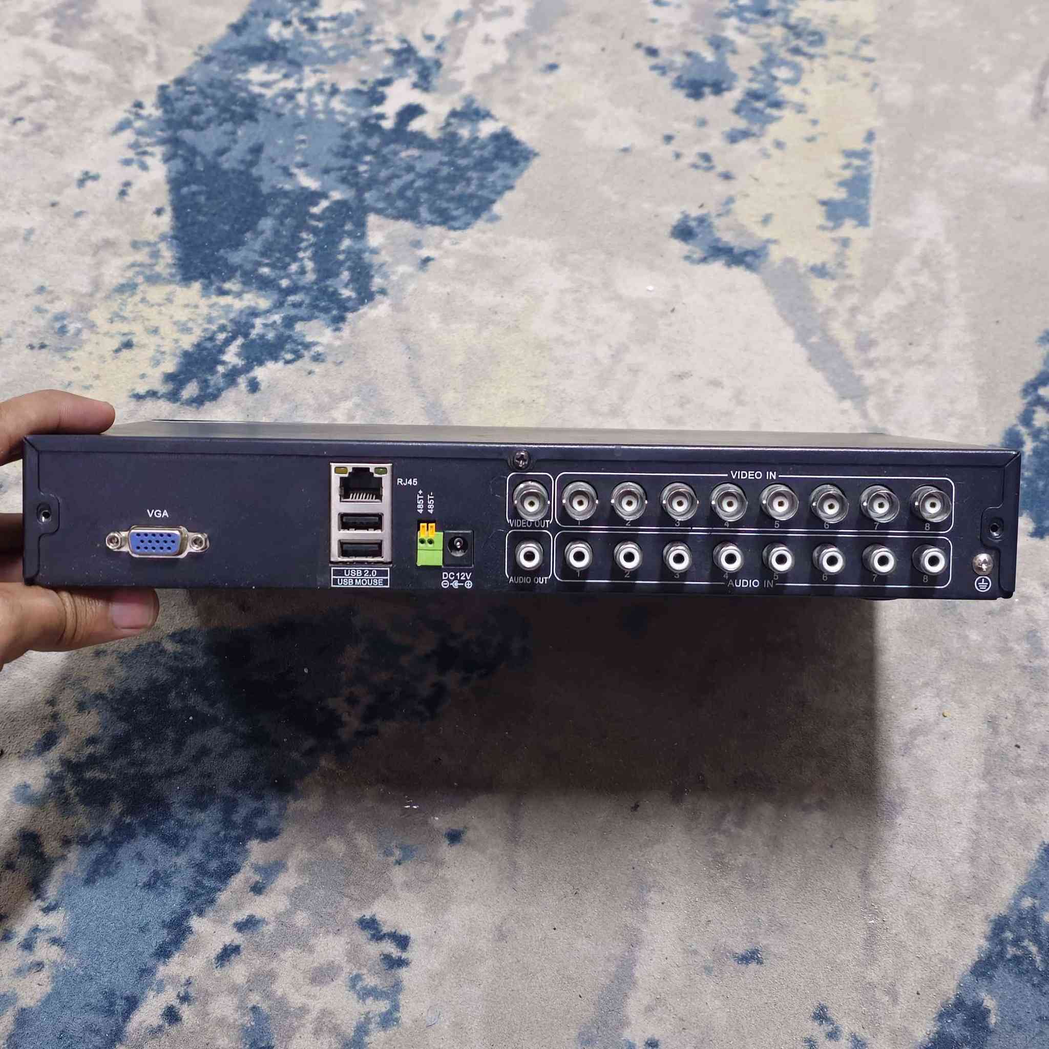 اجهزة كامرات 
كل جهاز يدعم ٨ كامرات (نقصهن هاردات)
هارد ذاكرة ٥٠٠ ، ابيعه فحم لان ماعرفله
راوتر هواوي زين فاي شغال و كامل نقص خط فقط
راوتر هواوي اصلي ابيعه فحم على حطته
السعر لكل الغراض ١٠٠ الف و بيهن مجال ان شاء الله

البيع كامل القطع

متوفر توصيل لكل المحافظات ٥ الاف
داخل كربلاء ٣ الاف

للتواصل متوفر ماسنجر او اتصل على رقمي
*********** كربلاء, العراق
