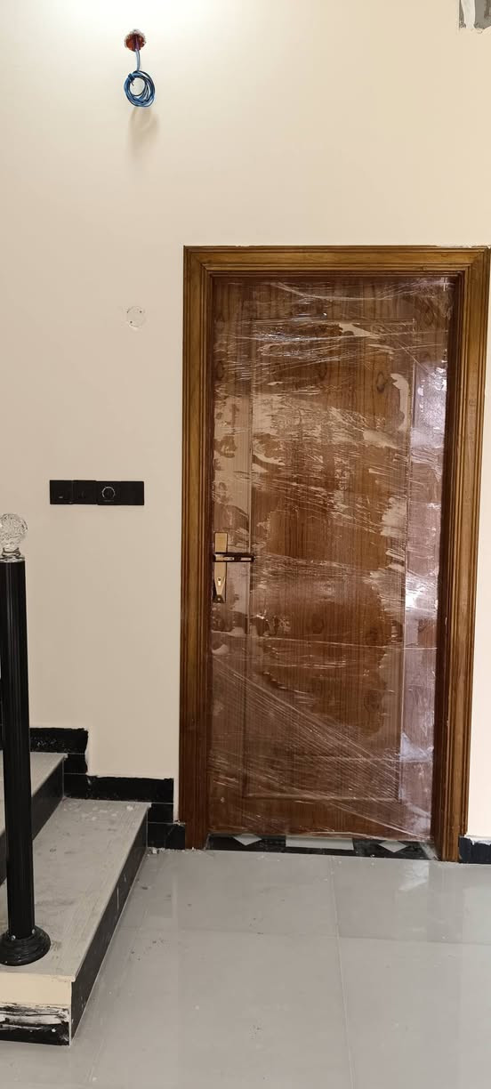 🌹على بركة الله تعالى🌹
***********☎️
   جبنالكم تحفه فنيه
دار سكن للبيع مساحه 110 متر
طابو صرف زراعي عراقي
تستلم مكاتبه وكاله ونسخه من الطابو
يتكون الدار من غرفتين منام
وصاله ومطبخ وديوان 
وصحيات داخليه وخارجيه ومنور
متوفر كافة الخدمات تبليط بلباب
واناره وماي وكهرباء
العنوان بصرة ابي الخصيب اابو الجوزي
يبعد كيلو متر عن السايدين السياحي 
السعر 72 مليون قابل للتفاوض
علمآ الدار فارق وجاهز للسكن
تستلم دارك بعد المكاتبه مباشر للأستفسار يرجى مراسلتلنا او الأتصال
       ***********☎️
نستقبل جميع العروض في كل الاوقات
