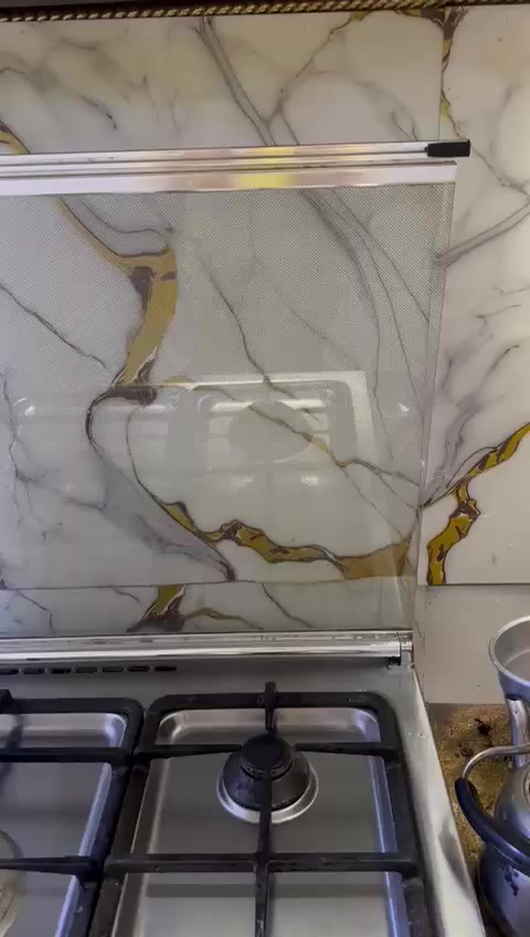 يوجد طباخ عشتار استعمال شهرين جدا ممتاز امانة الله والثاني ايطالي عشتار ٢٠٠ قفل والايطالي ٢٠٠ عنواني البياع شارع عشرين


**إذا كنت صاحب هذا الإعلان وتريد حذفه لأي سبب، رجاءا أرسل رسالة إلى الدعم الفني**