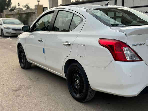 السلام عليكم
نيسان ( سني ) 
موديل 2025 
ماشيه ١٩ الف
شاشة                               
كامره 
تبريد قطعتين
أربع جام كهرباء
تحكم ستيرن جهتين
يدات  نكيل
اشاره بالمري 
حساس تاير 
دبل ايرباك 
بلوجكتور 
(رقم اربيل 
السعر 132
***********
 الكراده شارع ابو نواس قبل جسر المعلق
