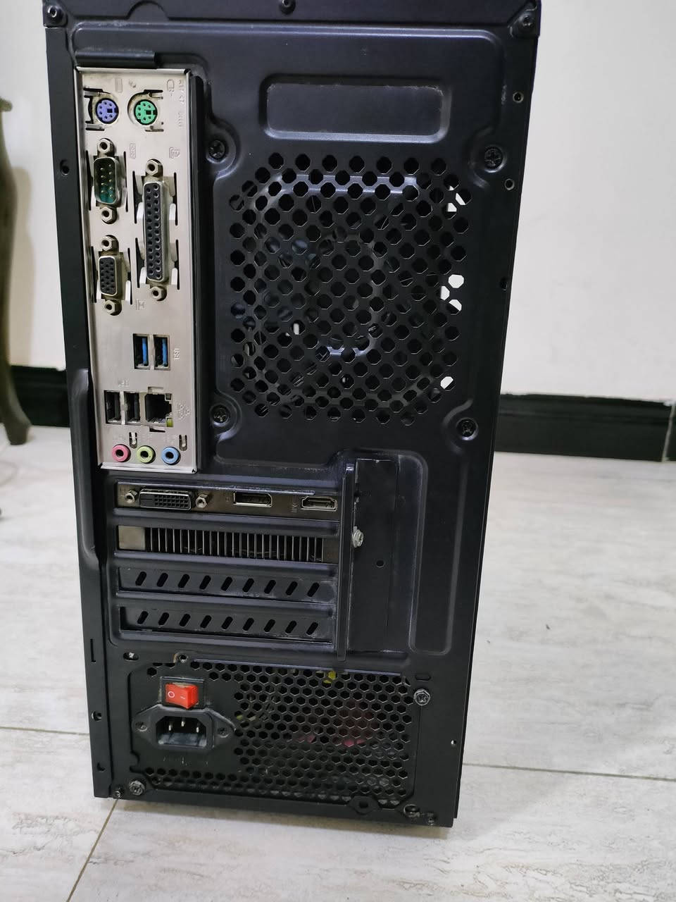 Pc للبيع
PC gaming 
CPU : i5 -7400 
GPU: GTX 1650 ZOTAC GAMING 
RAM: 8GB DDR4  2400mHz Ballistix
SSD WESTERN DIGITAL 240 GB
POWER X Factor 600w
Motherboard: GIGABYTE H110M-S2PT
CASE: DEEPCOOL 
السعر 360 الف دينار عراقي
ماعندي توصيل
مكاني بغداد البنوك
الشراي خاص ويدلل علينا


**إذا كنت صاحب هذا الإعلان وتريد حذفه لأي سبب، رجاءا أرسل رسالة إلى الدعم الفني**