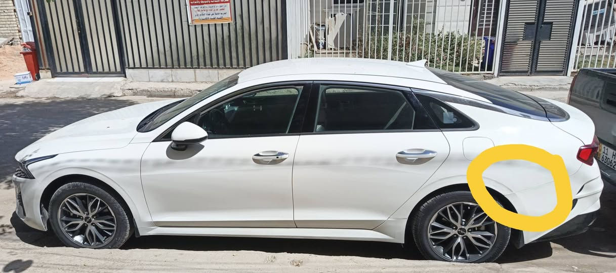 السلام عليكم مرخصة الادمن K5 خليجي 2023 ماشي 77 الف نص فول مكينه 2000 دوش رقم اربيل باسمي يوجد ثلاث مكانات بارد ويوجد بيه حالوب بالقماره والبنيد كما موضح بالسونار السعر 165 وبيع مجال مكان بغداد البلديات رقم الهاتف***********
