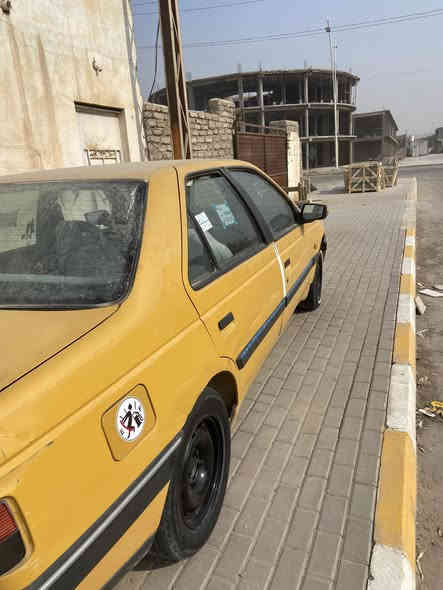 سلام وعليكم سياره بيجو راوى 405كير محرك فرنسي سياره جاهزه مكان/سامراء /السعر (20) بيهاا مجال وتساب *********** ) متواجد عل فيس
