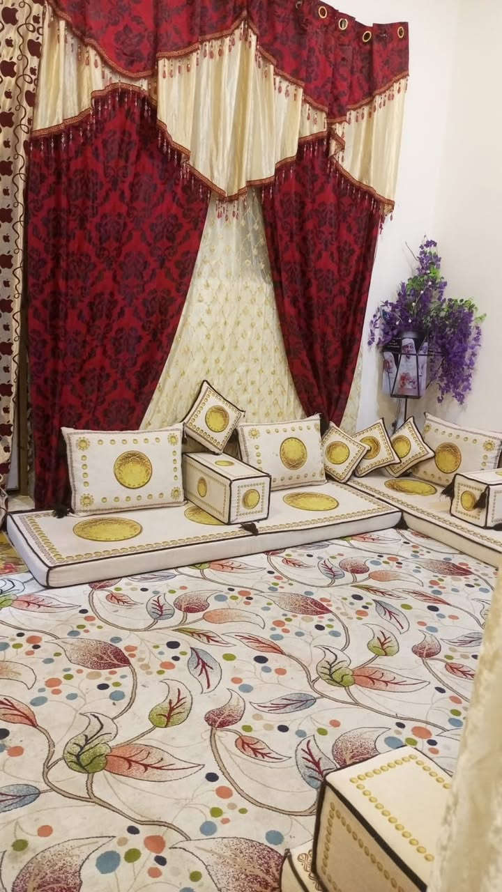 ♦️ دار للبيع دار للبيع♦️ 
🔶 ابي الخصيب طريق سيد حامد مقابيل مدينه الأندلس السكنيه المساحه 100متر مربع 10 *10 طابو زراعي عراقي غرفه وصاله ومطبخ وستقبال وصحيات السعر 60 للتواصل واتساب فقط متواجد ***********
