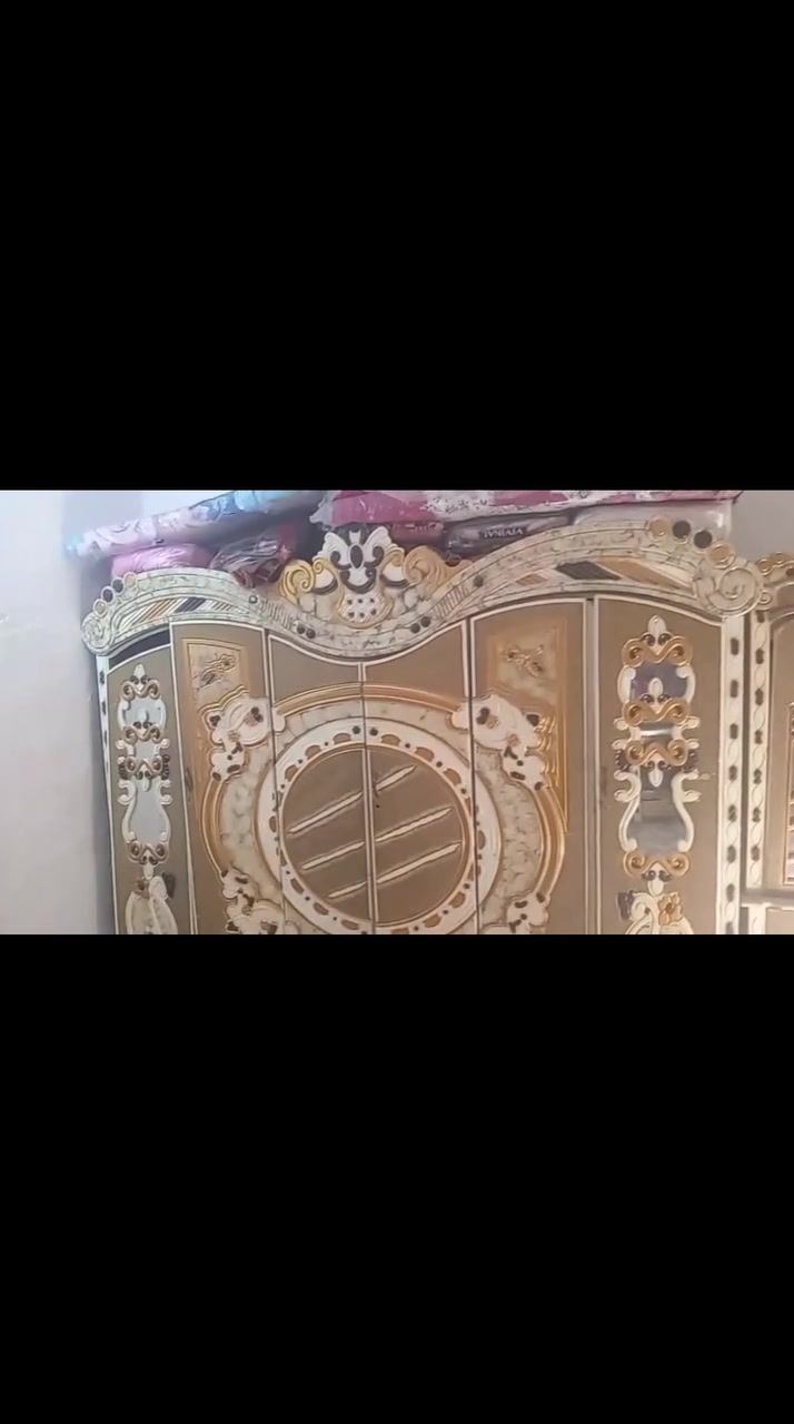 السلام عليكم غرفه تركيه مستعمله السعر 450 الشراي يتصل علئ هاذه الرقم ***********
