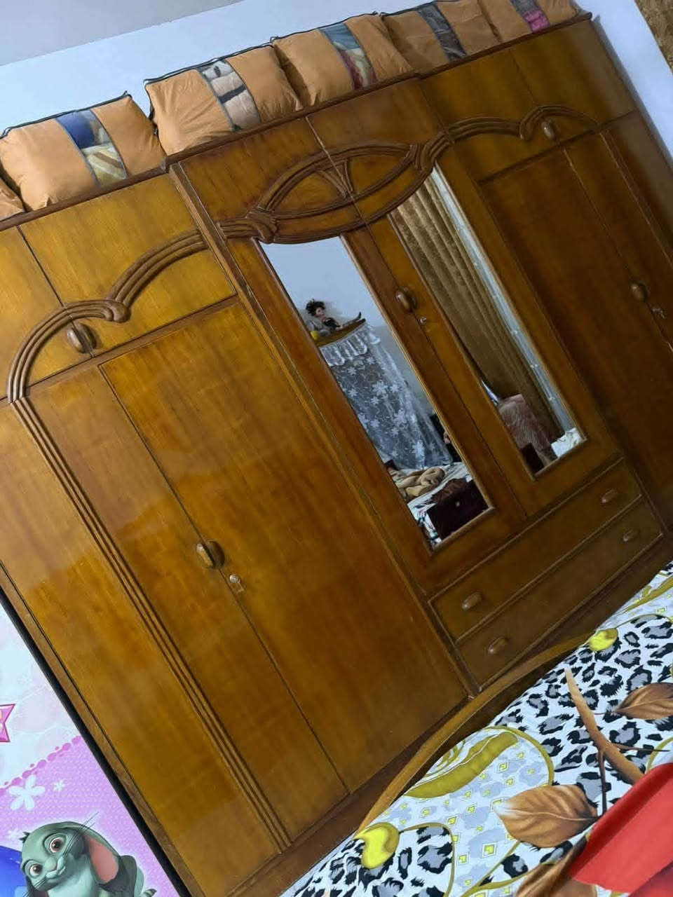 غرفه نوم صاج تسكام نظيفه 6 طابقين سعر 900 وبي مجال حله الحمزه الغربي


**إذا كنت صاحب هذا الإعلان وتريد حذفه لأي سبب، رجاءا أرسل رسالة إلى الدعم الفني**