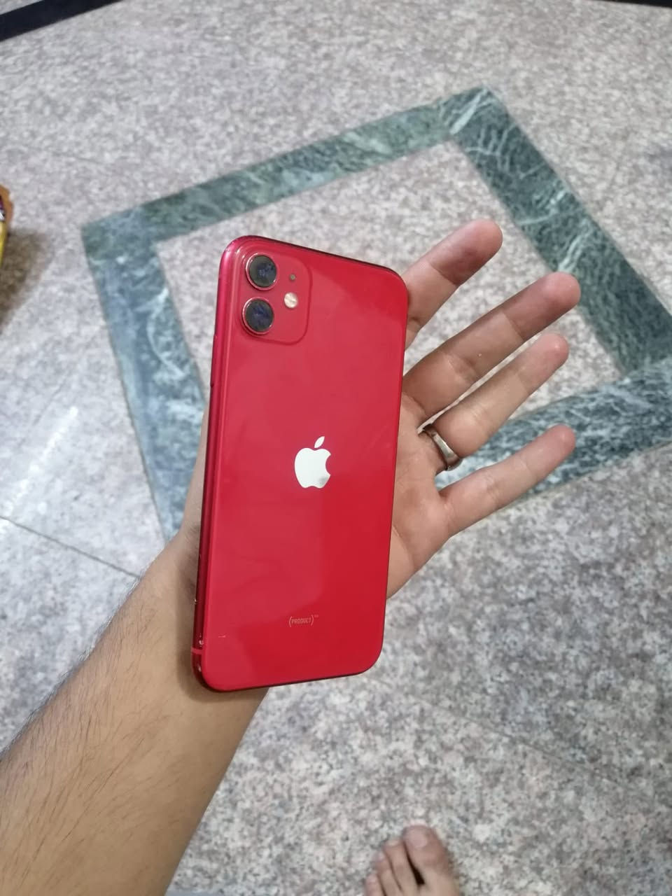 تلفون iPhone 11 اخو الجديد مامفتوح ولا مبدل اي شي بي  
بطاريه 82
ذاكره 128
جهاز نظيف وتأخذه على الفحص


**إذا كنت صاحب هذا الإعلان وتريد حذفه لأي سبب، رجاءا أرسل رسالة إلى الدعم الفني**