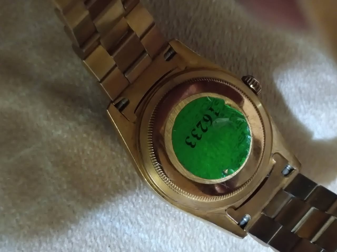 السلام عليكم متاح ساعات اصليه كاسيو يابني أصلي رولاكس قديم اوتو أصلي  وكارتير للبيع مكاني البصره الي يحب يستفسر يدخلي واتساب *********** كلهن شغالات
