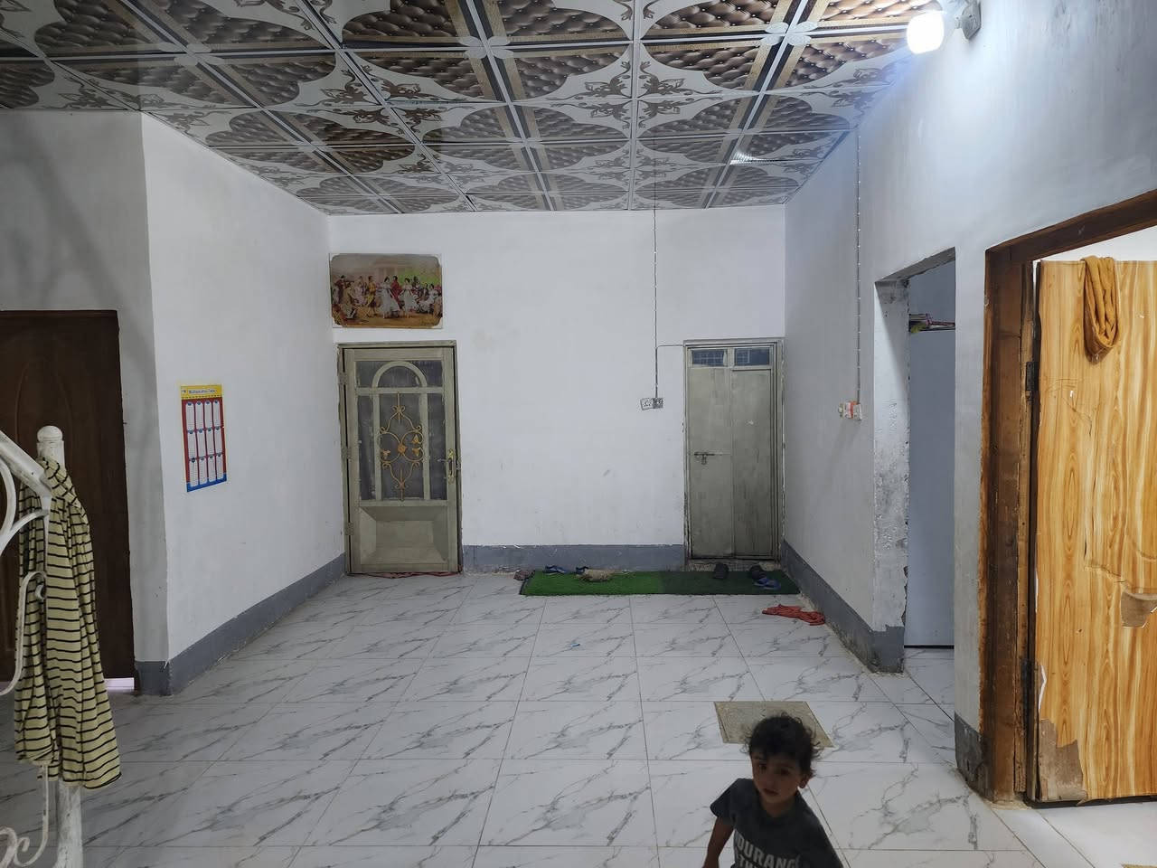 بيت طابو زراعي للبيع سند٢٥  ٢٣٠متر بناءجديد بلوك ارضيه بورسلين سقوف ثانويه بعلوه الفحل يم صوره العباس ع الخدمات كهرباء ماء مدارس السعر٤٥ واتساب فقط+***********
